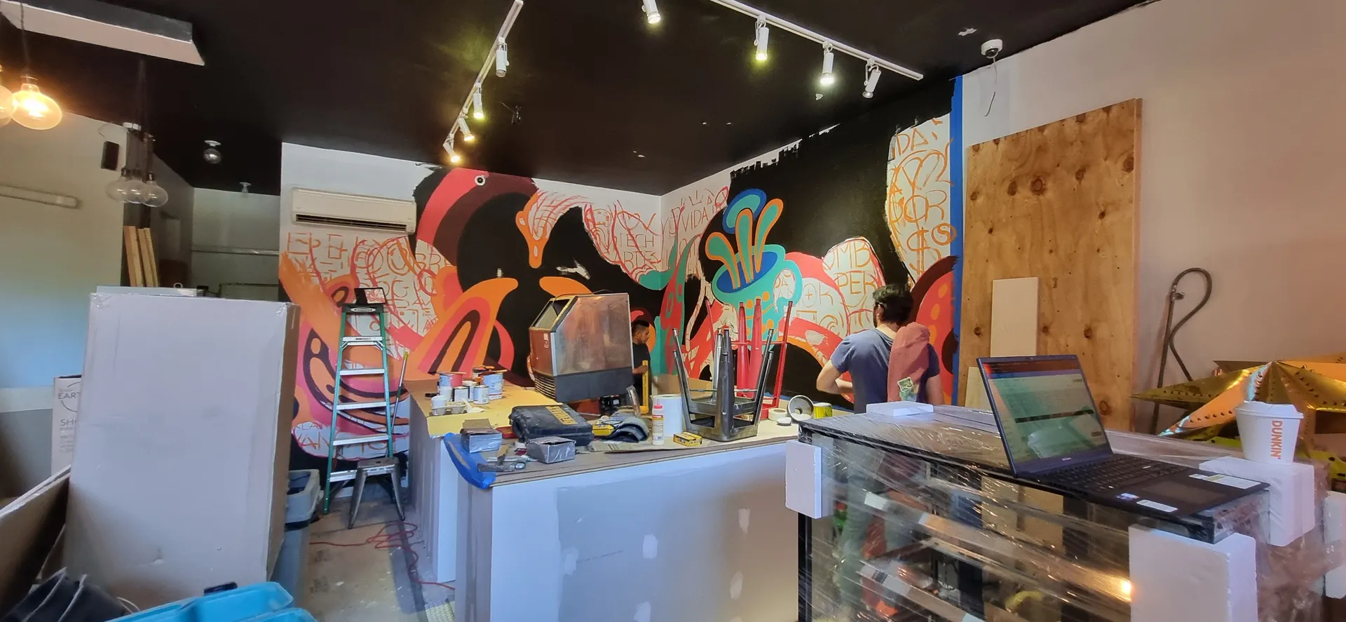 Mural en Perk 93 Café - Nueva York